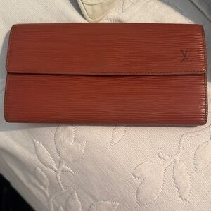 Louis Vuitton Epi Leather Wallet - Terracotta Brown
